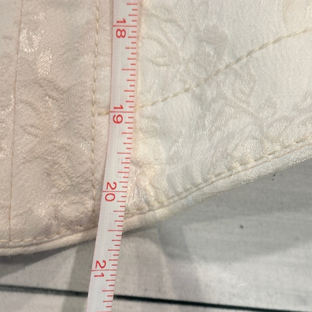 Bebe Sz 8 Elegant Cream Women's Blazer • NEW! - Picture 11 of 15